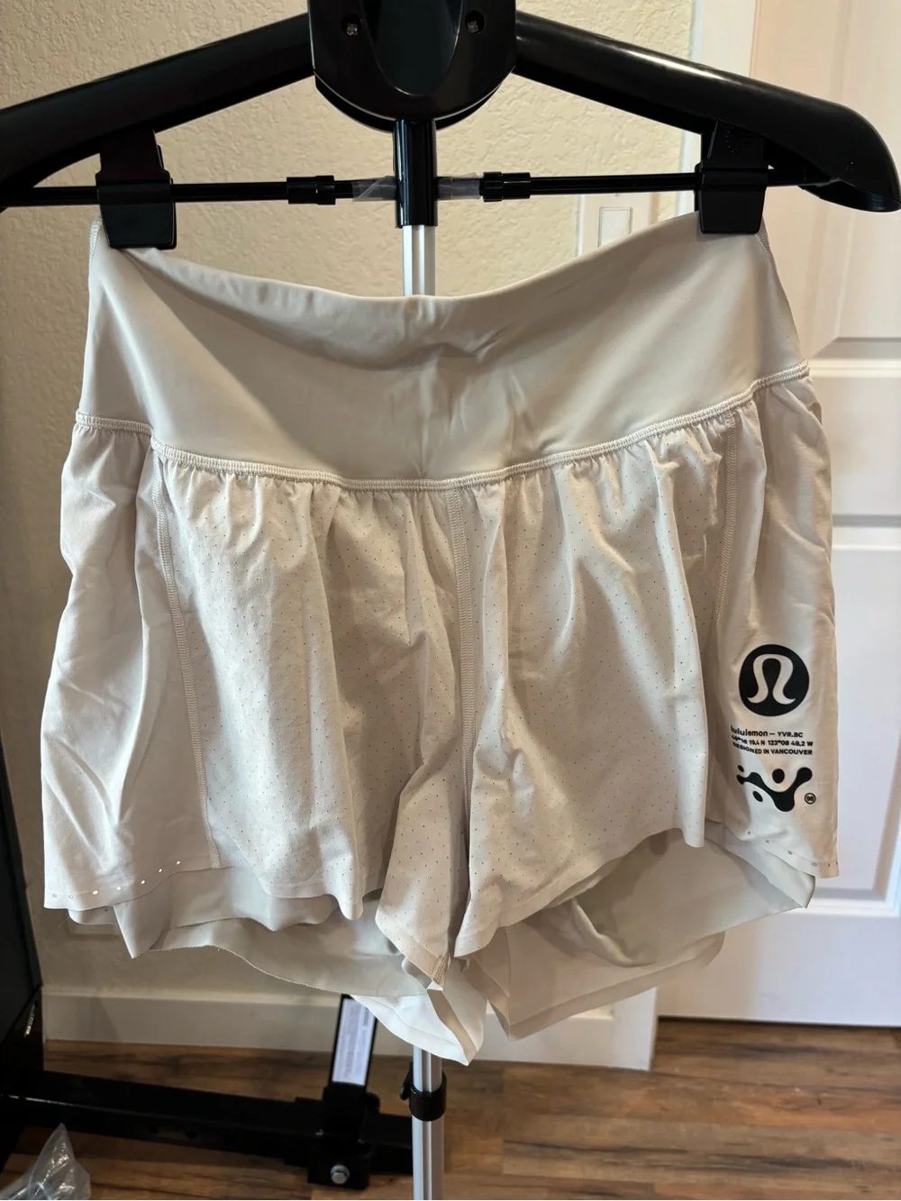 Lululemon Nulux Road To Trail High-Rise Short 4